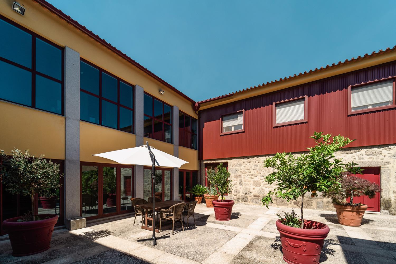 Casa Lata — cour de la maison